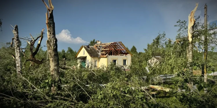 Последствия непогоды в деревне Вархи Городокского района. 9 июля 2025 года, Витебская область.
